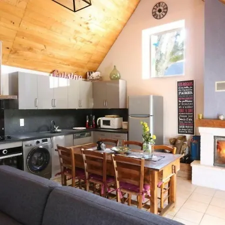 Дом отдыха House Les Gratabels *